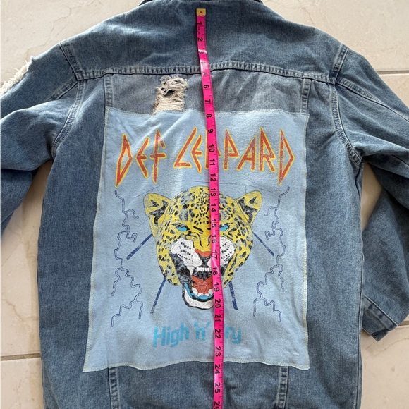 Def Leppard Denim Jacket - Picture 6 of 7